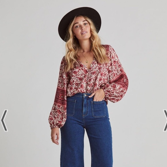 Arnhem Esmee Blouse in Ruby - Picture 2 of 7